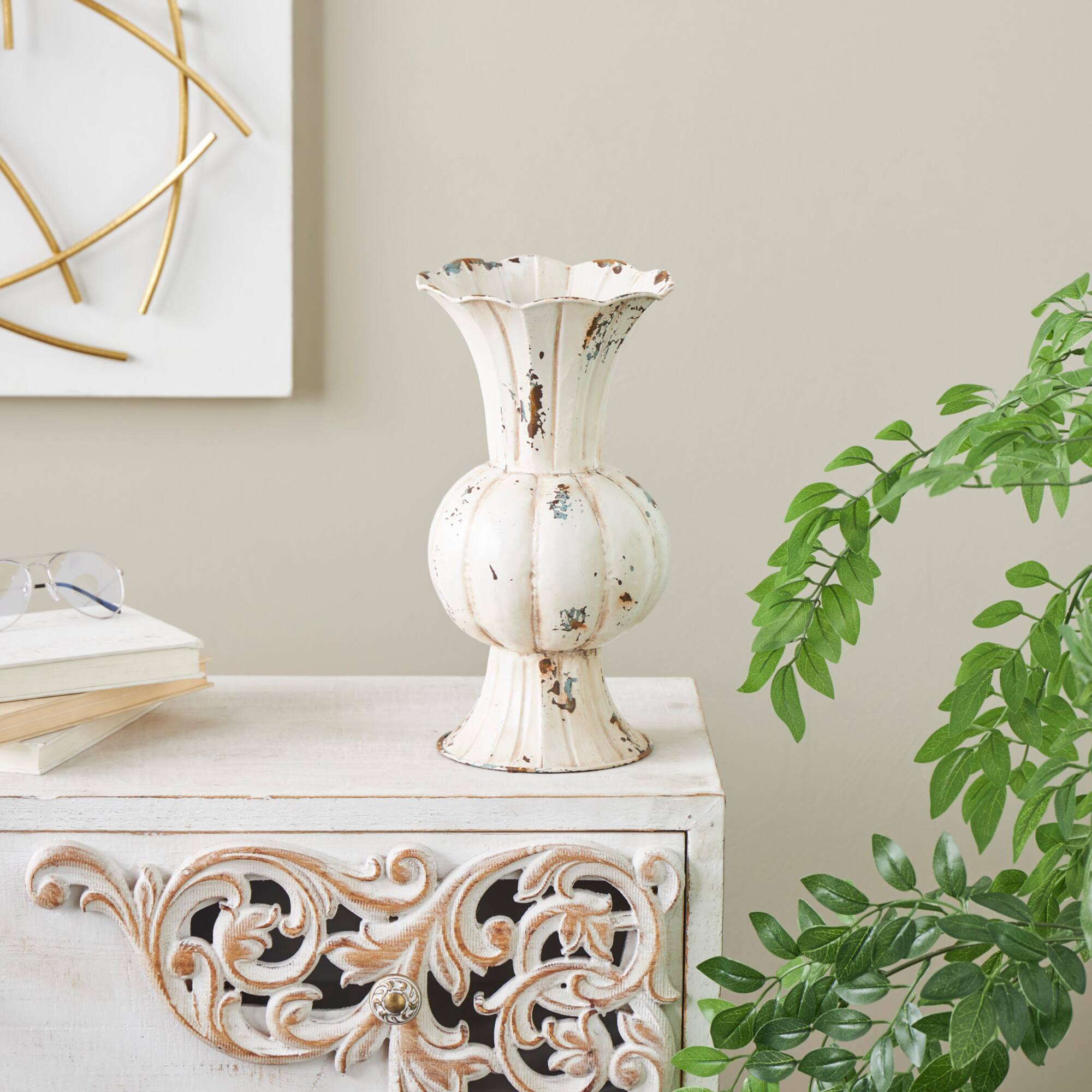 13.25" Distressed Cream Metal Tulip Vase